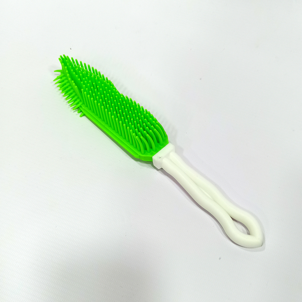 [PC00239] Brush Hair Cleaner Arrow Shape, Rs.890.00, OPD Rs.890.00